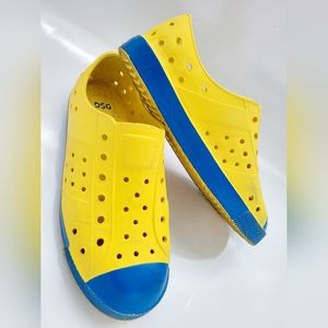 DSG Kid's Water Shoes Slip on Lightweight Perforated EVA Yellow/Blue 3-4Y